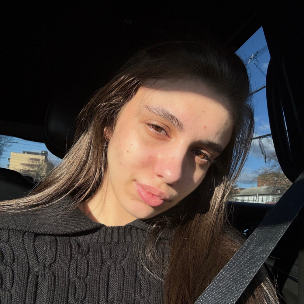 Maria Karabakhtsian at Russian Claws in Brooklyn, NY