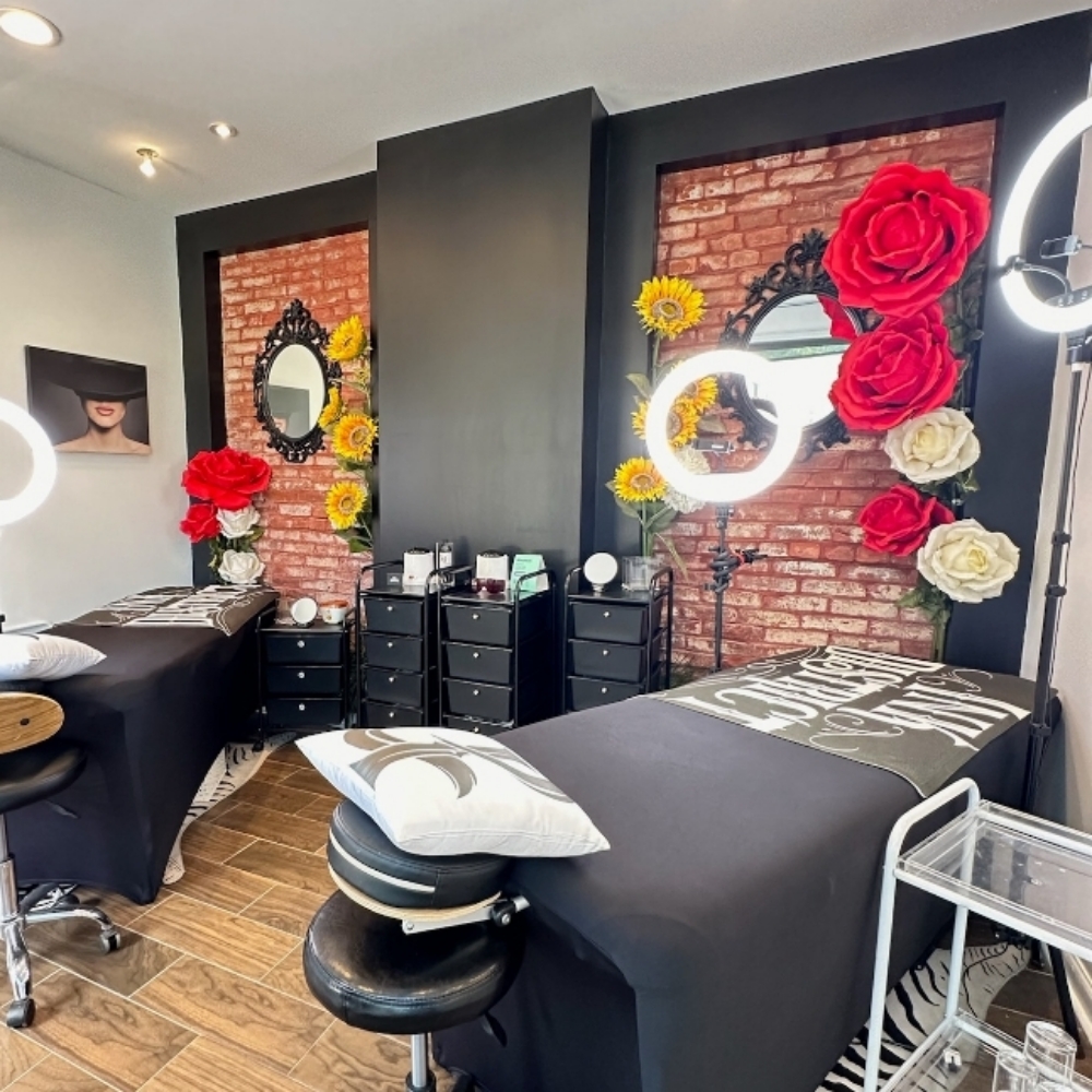 Daily Studio Rental | Keyless Entry | 8 Hours| Bed Rentals | Studio Rentals