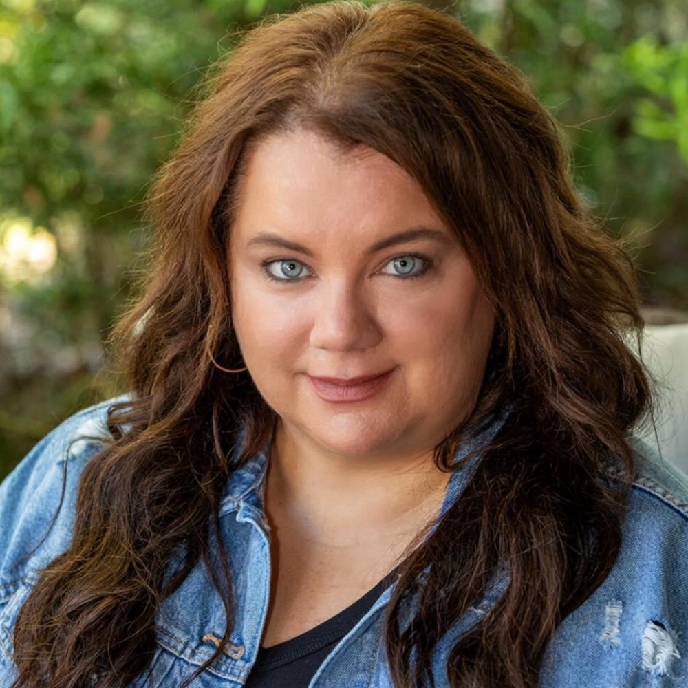 Holly Croteau