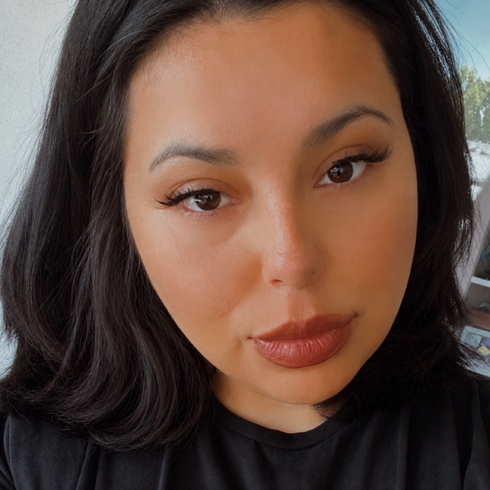 Laura Barber-Hair Stylist at Family Hair Lounge - Orange LLC in Orange, CA