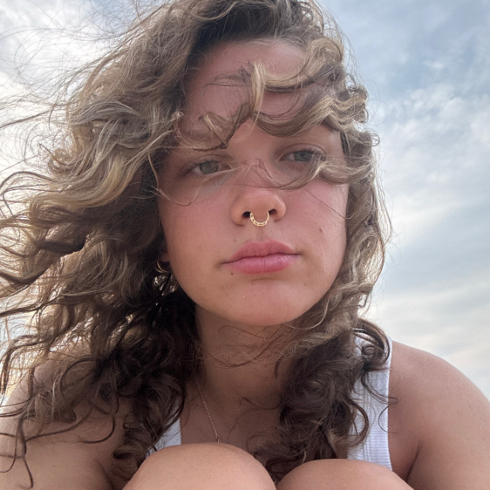 Daytime-Jordyn Slattery at Walk With Scissors in Middletown, PA