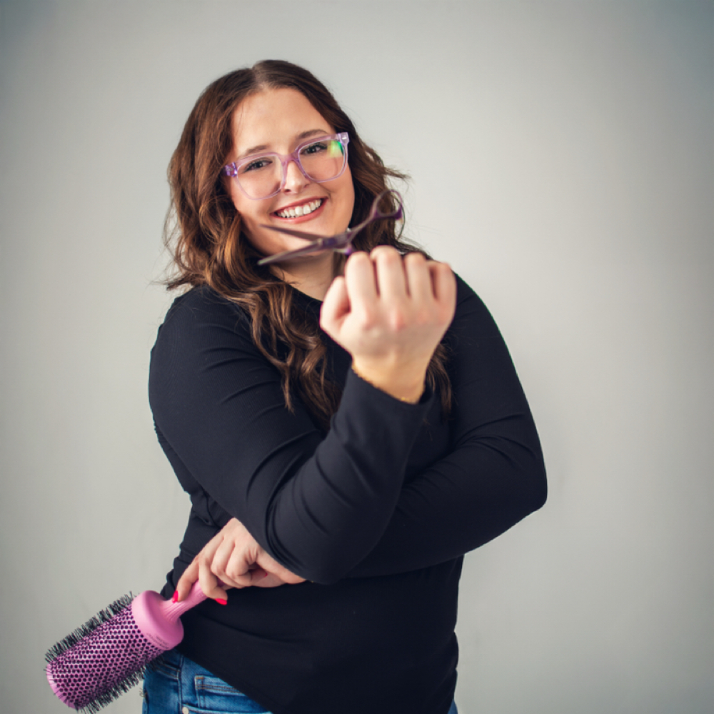 Noelle Jackson at BOLD Beauty Bar & Extensions in Norwalk, OH