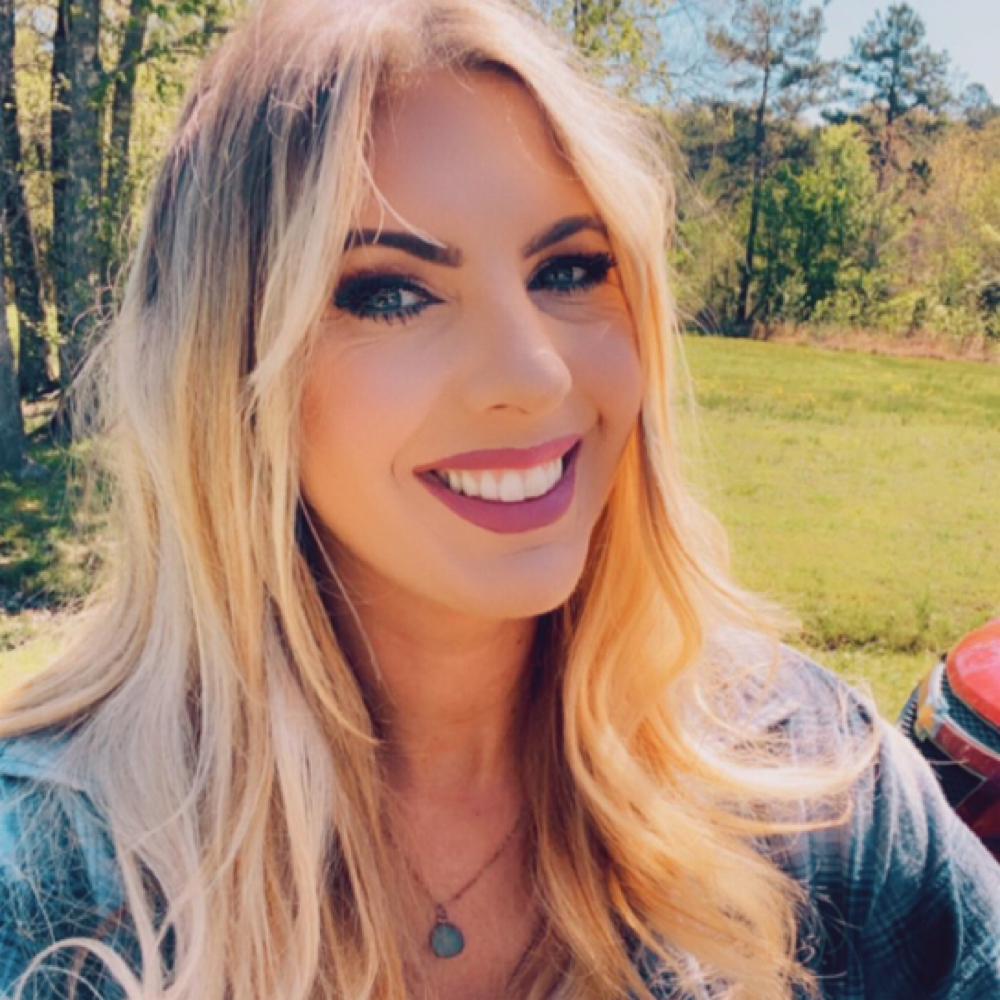 Crystal Cothren at CCBeautyCo-Crystal Cothren in Drasco, AR