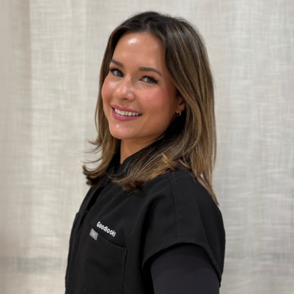 Nadia Rahm at Valeria Anceno in Tustin, CA