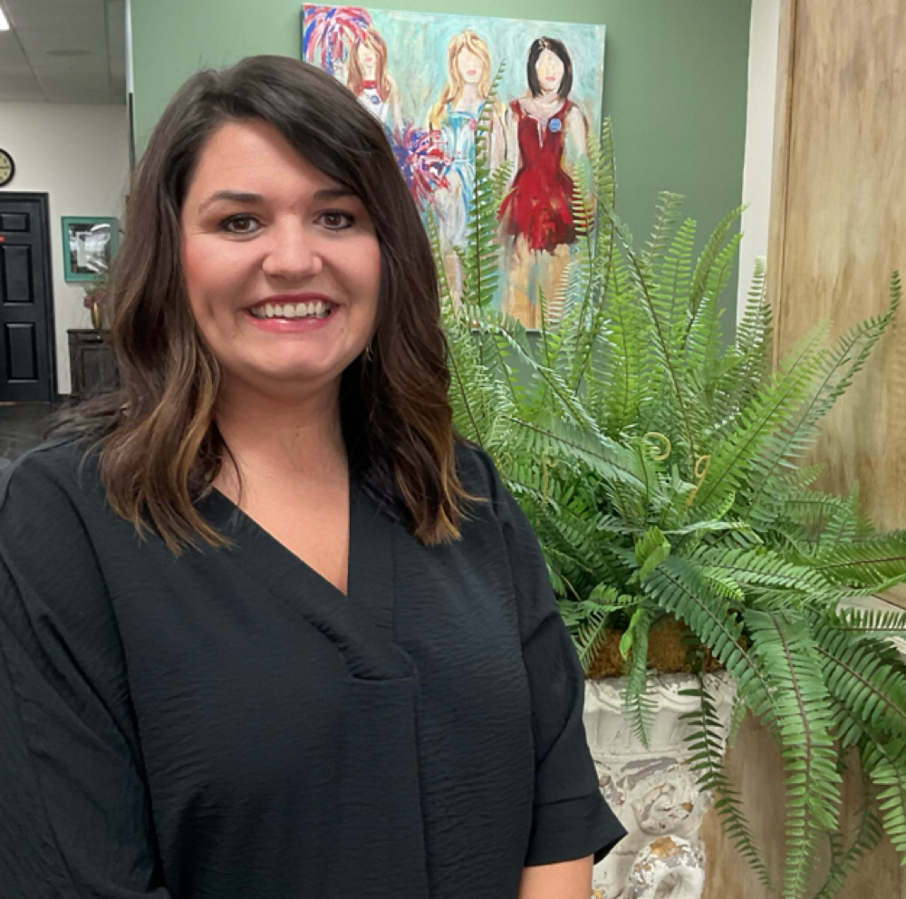 Kaylyn Hubbard at The Parlor Of Oxford,LLC in Oxford, MS