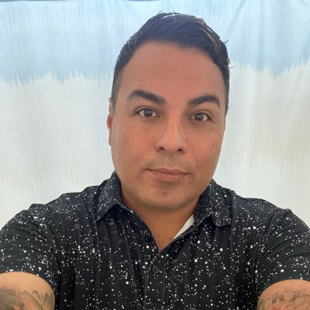 Abe Vargas at FLUIDITY Hair Studio in Encinitas, CA