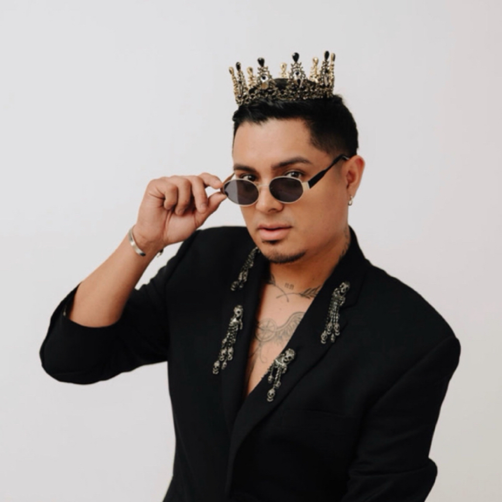 Julio Mundo at Studio41 in Pasco, WA