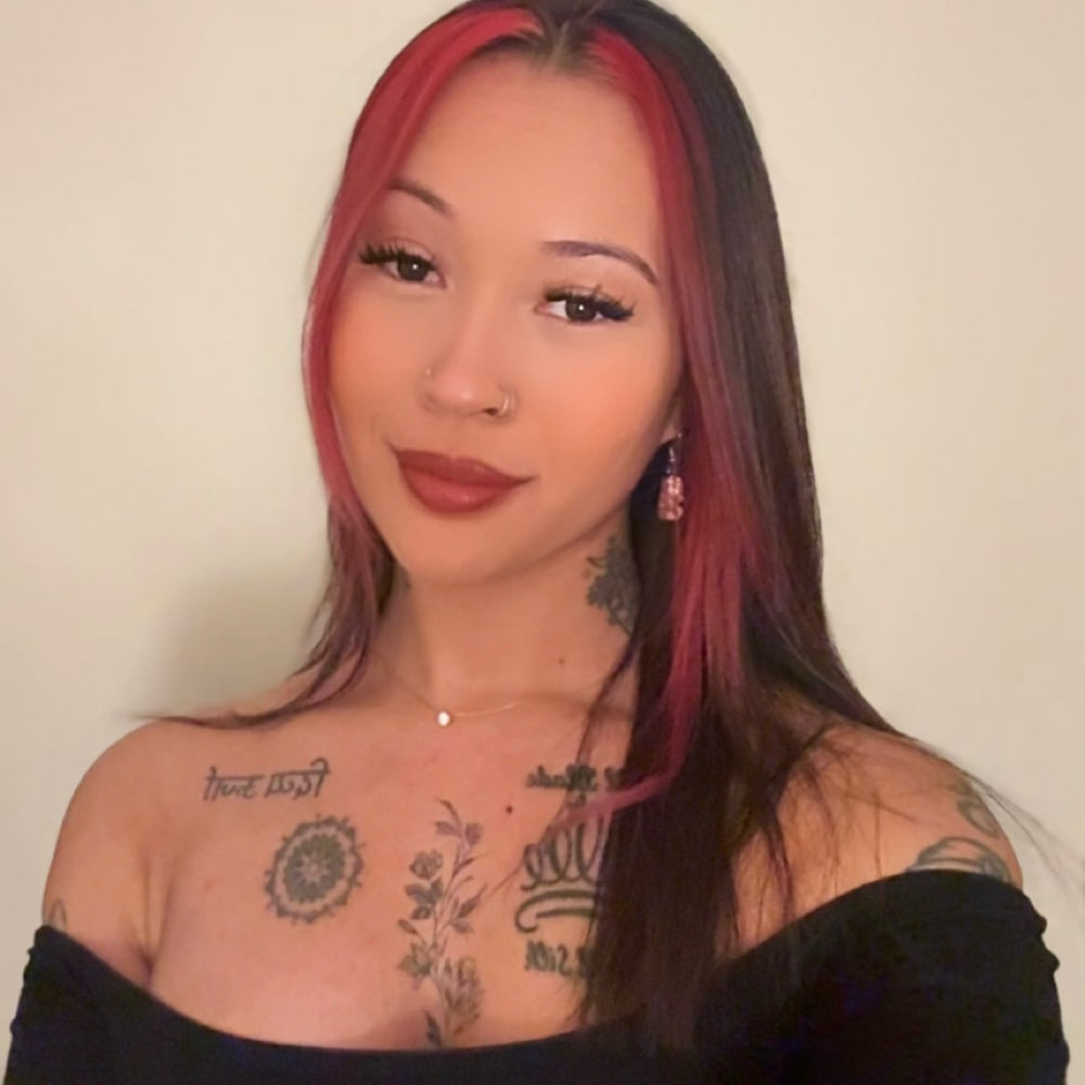 Kaila Clemons at Sasha Moon Salon LLC in Seattle, WA