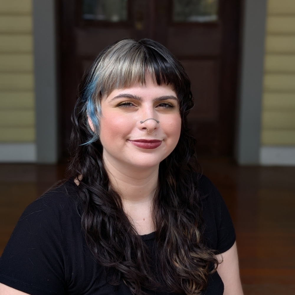 Lexi Arias at Hue Mane Salon in Hamilton, OH