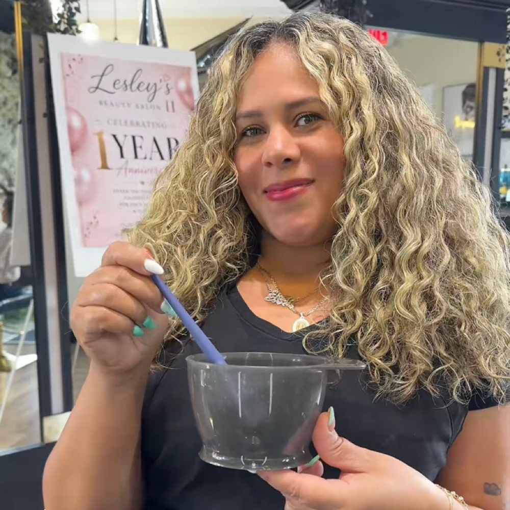 Erika Colmenares at Lesley’s Beauty Salon 2 in Little Ferry, NJ