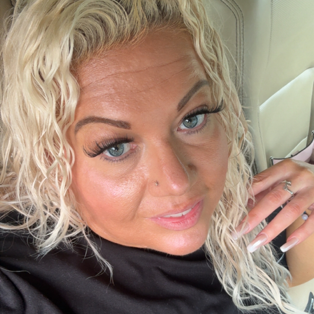 Courtnay Zoch at Sassy Chic / Solo Salon in Fond du Lac, WI