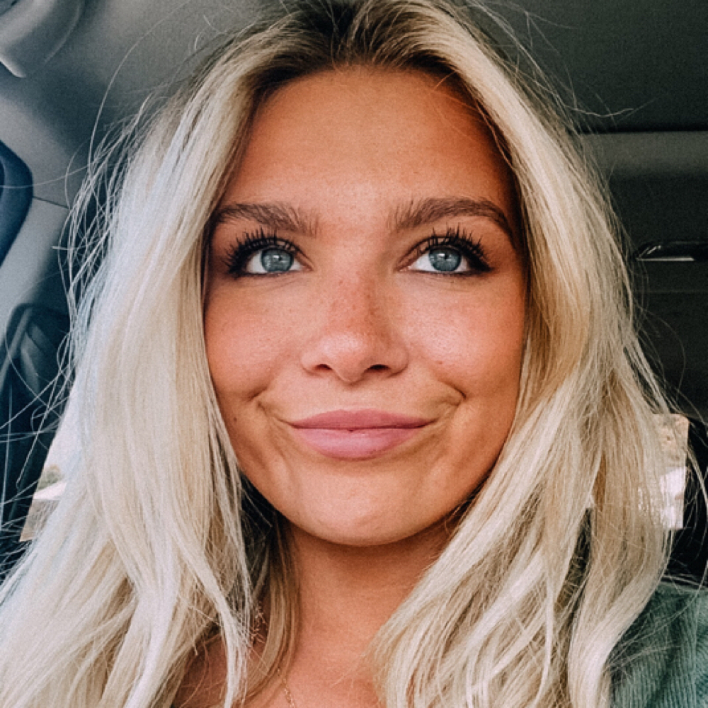 Taylor Bays