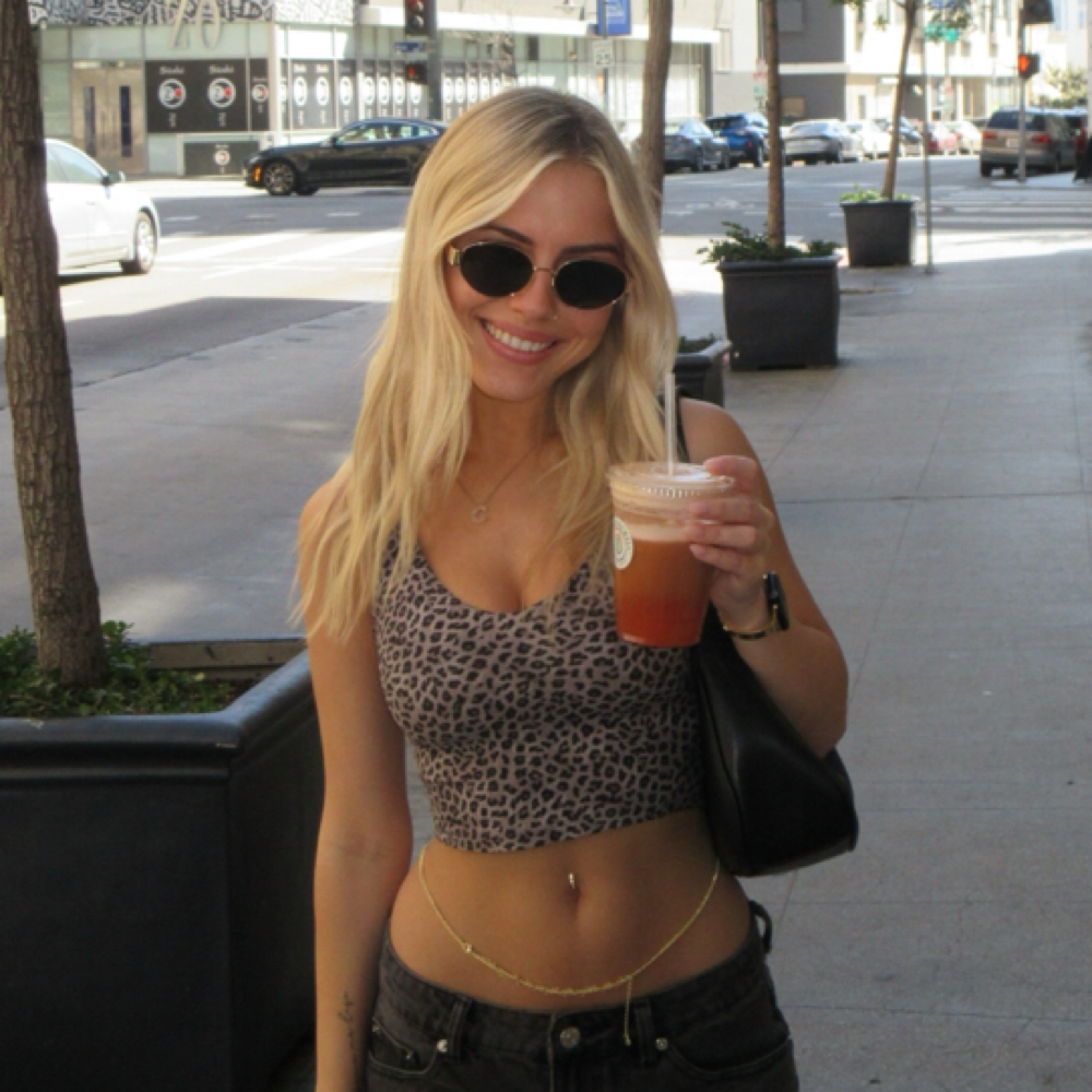 Paige Mulligan at Thairapy Studio At The Bar in Fresno, CA