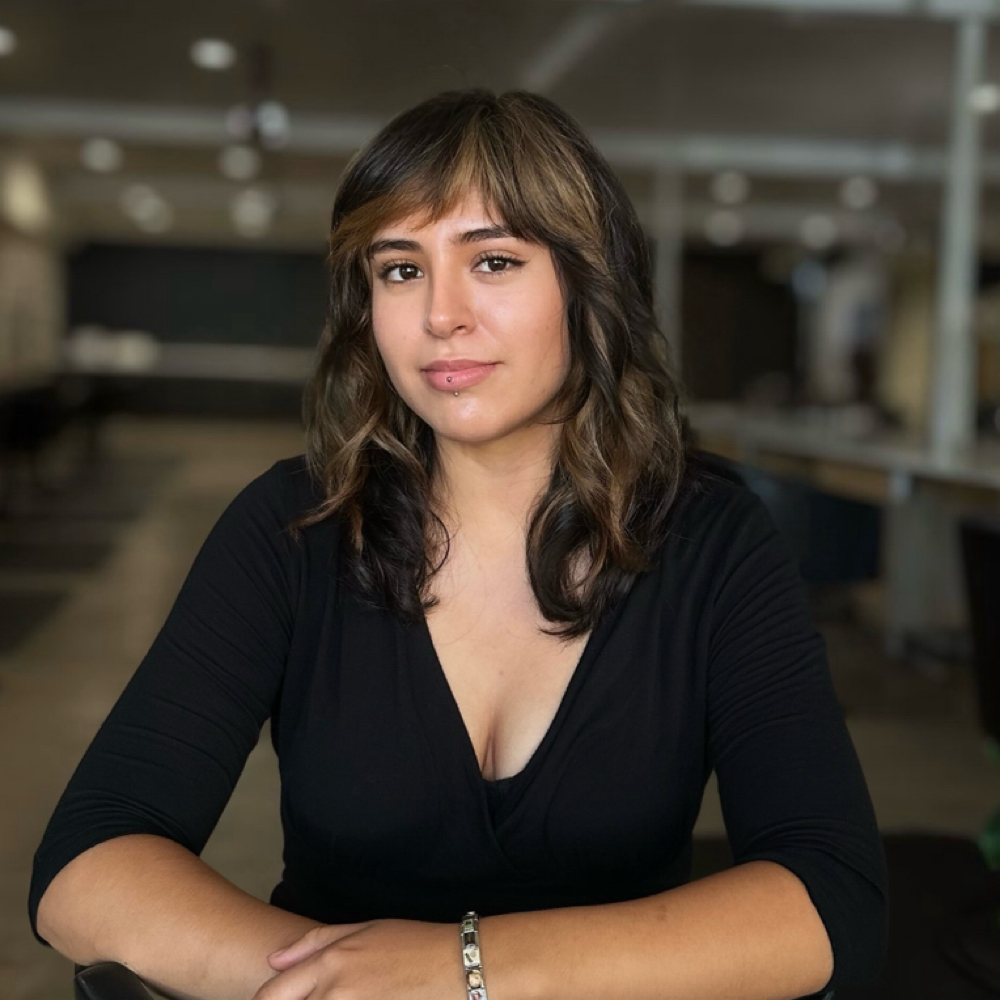 Mariana Meza at Mane Aura in Sacramento, CA