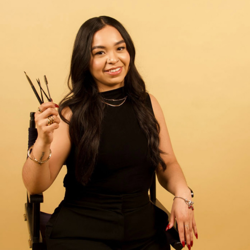 Jenny Juarez at Cherish Nails & Beauty in Grayslake, IL