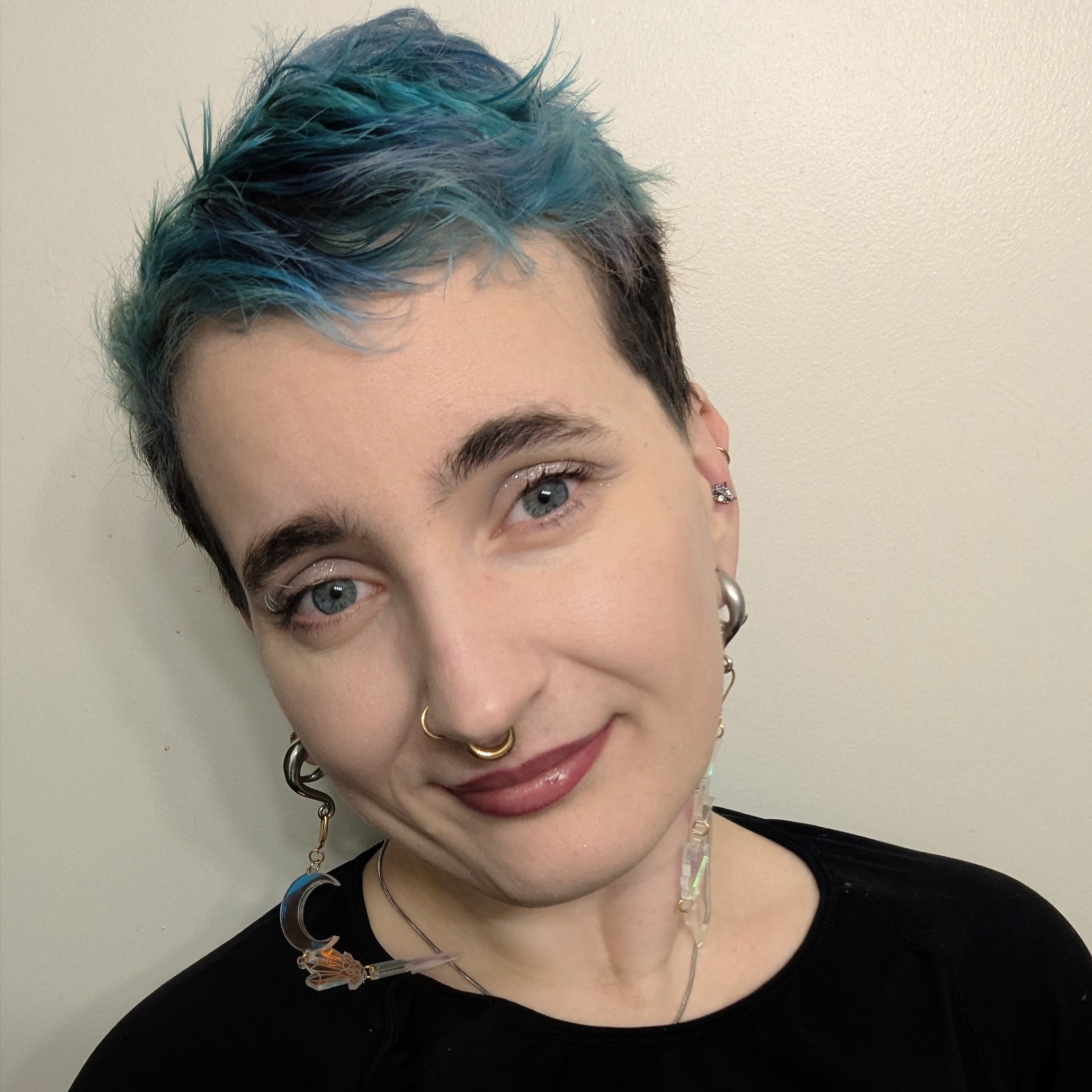 Kat Heartstrum at Salon Roya in Portland, OR