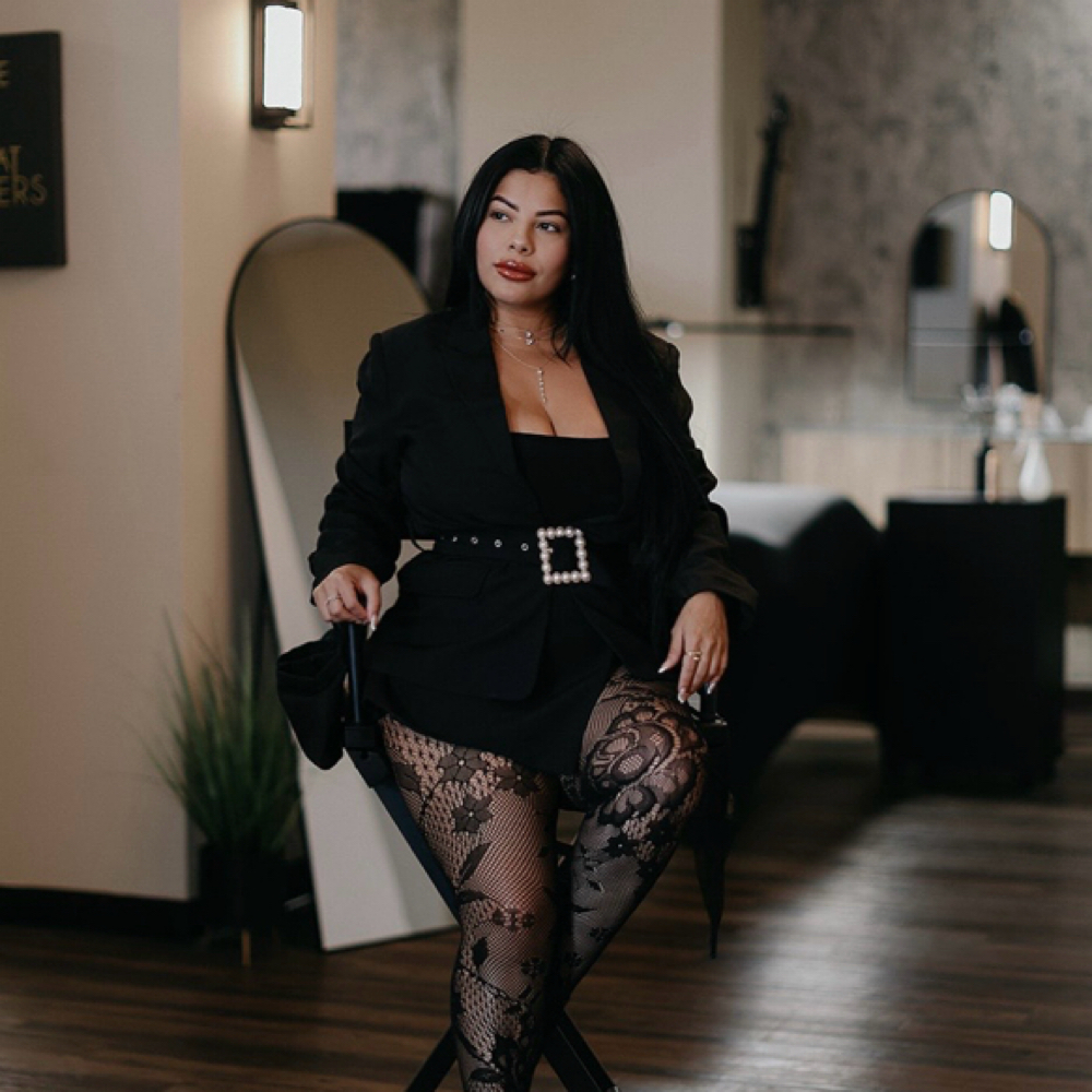 Alejandra Rios at Le’von Lash House of Beauty in Lakeland, FL