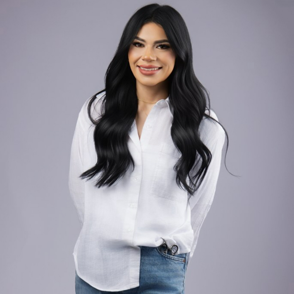 Lexi Alvarez at KI  SALON in Fresno, CA