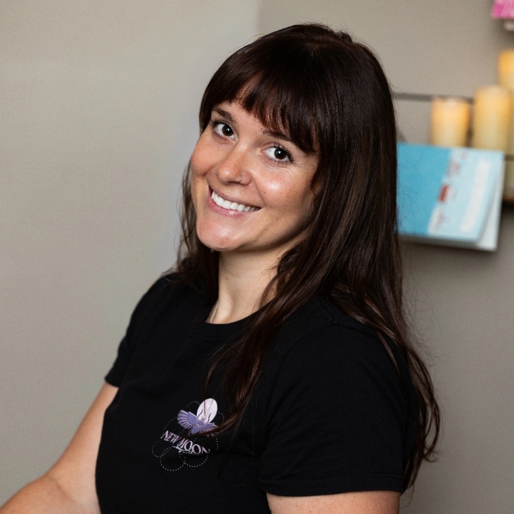 Julia Pappas at New Moon Body Therapies LLC in Berlin, CT