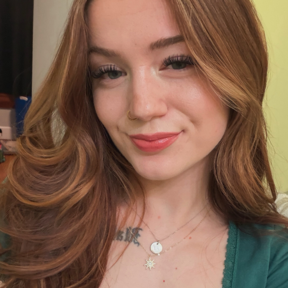 Skarlett Hultman at Fringe Salon & Boutique in Billings, MT