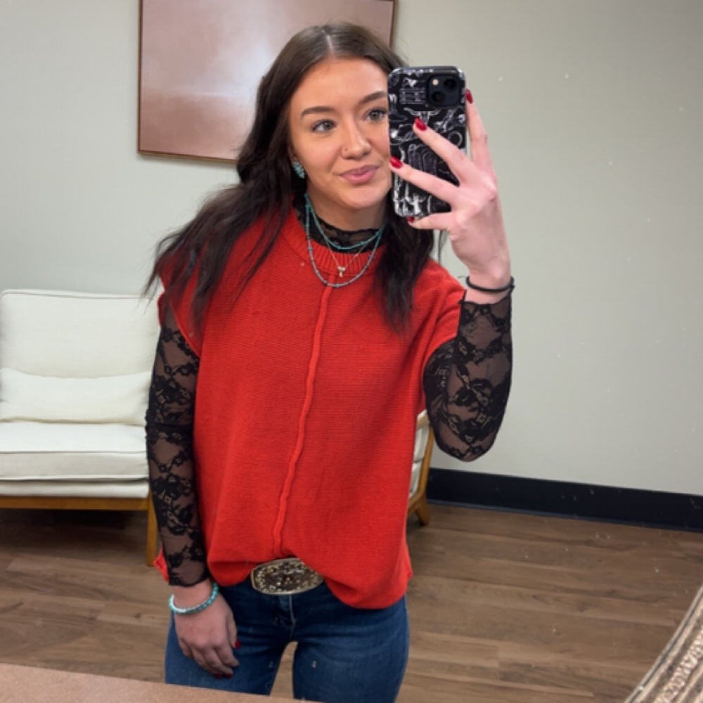 Aubrey Wise at The Twisted Mane & Co Hair  Salon in Muncie, IN