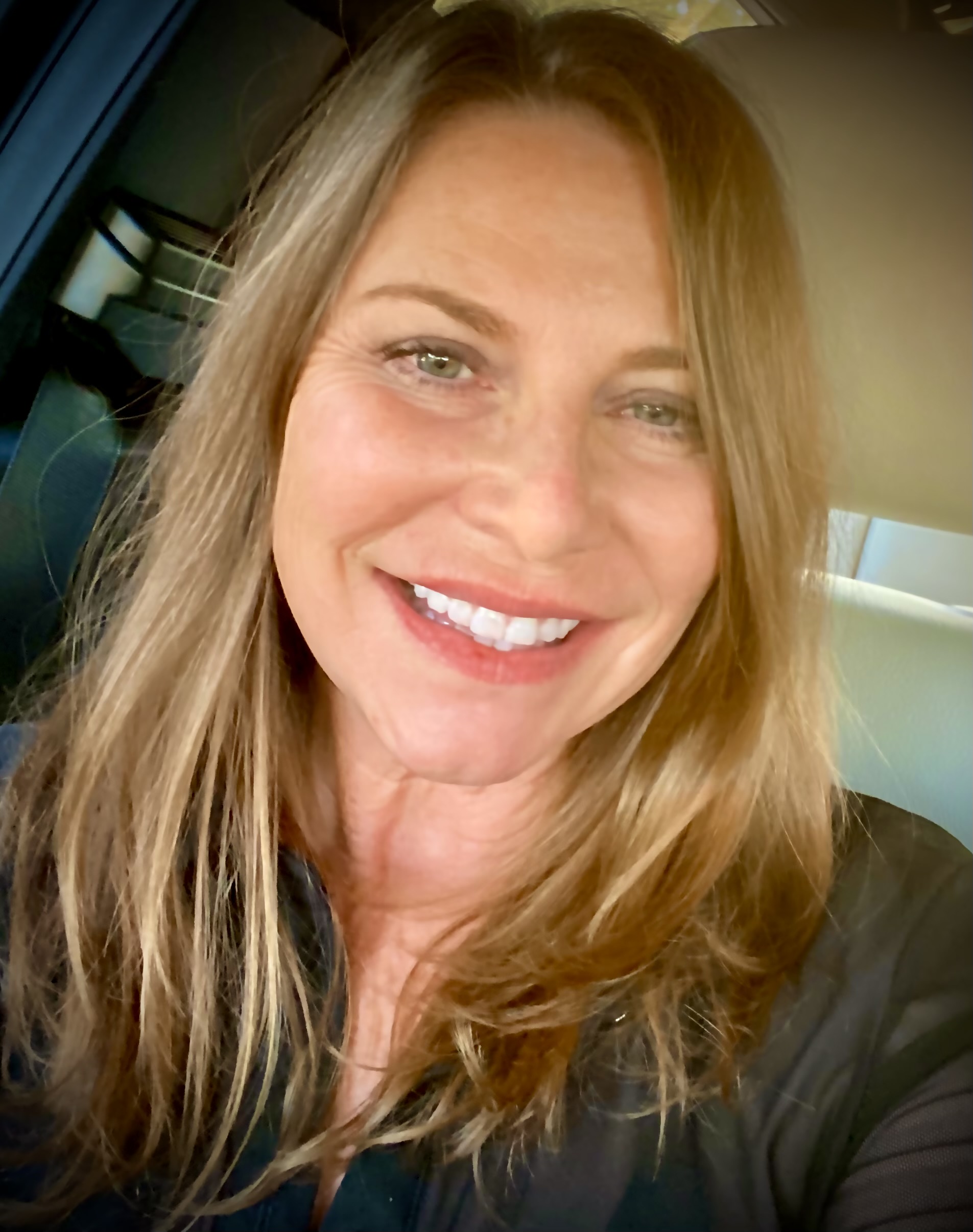 Leslie Zaharewicz