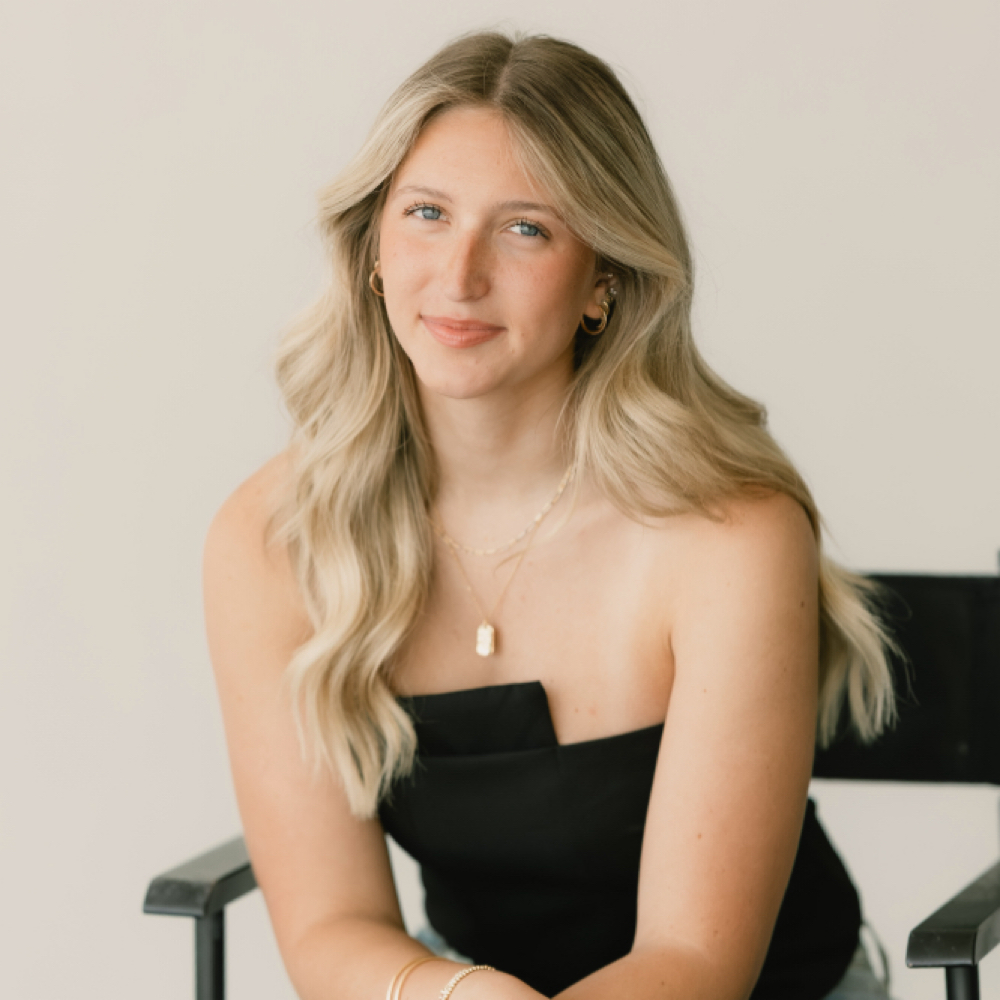 Sadie Qualls at Salty Salon & Extension Bar in Wilmington, NC