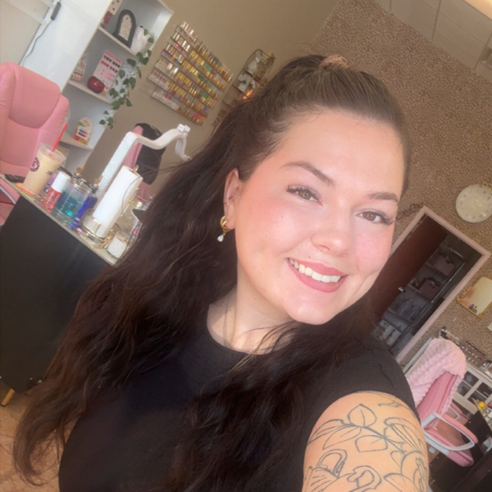 Katie Clayton at Divine Design Lux Nail Bar in Springfield, MO