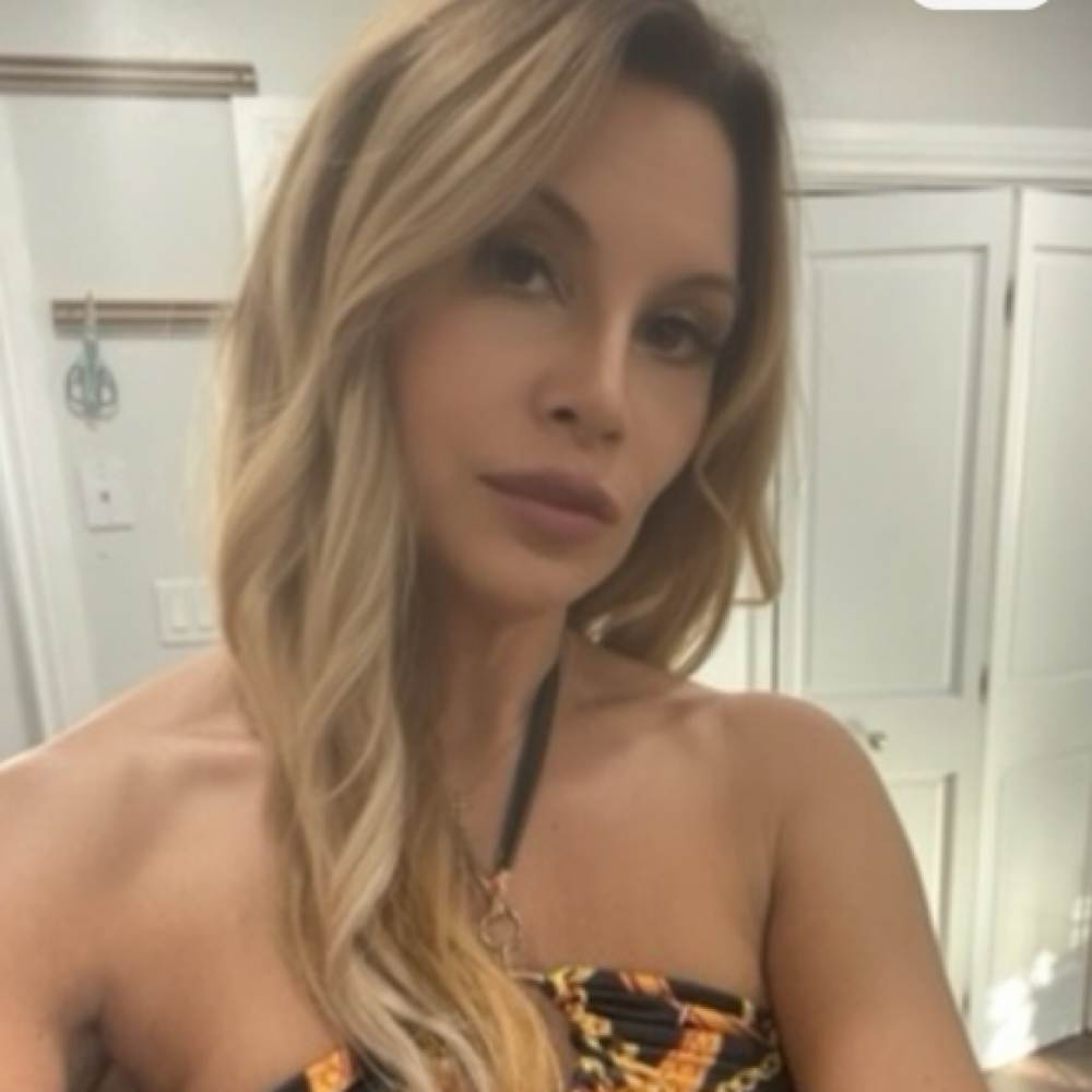 Alexandra Toma at Pretty 2 Gorgeous in Sherman Oaks, CA