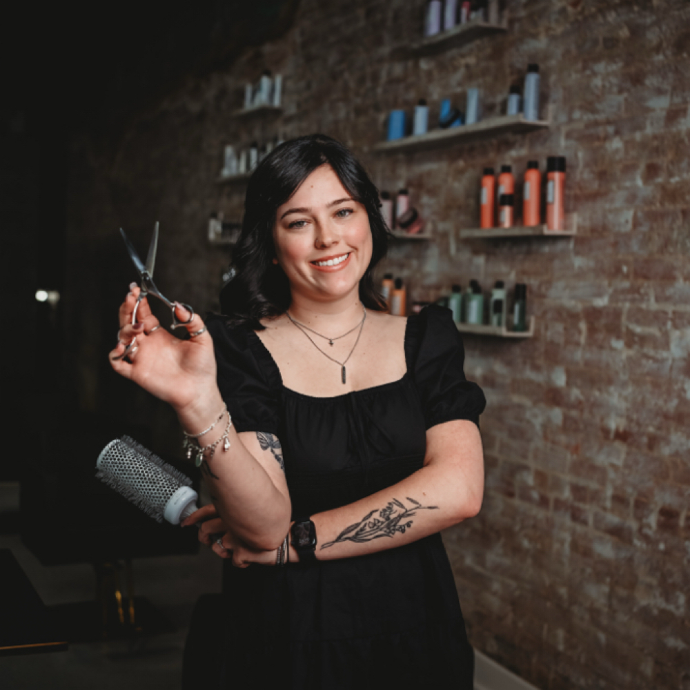 Farrah Conaway - Stylist