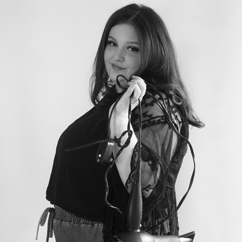 Bianca Sheehan at LocalLuv Salon in Newark, DE