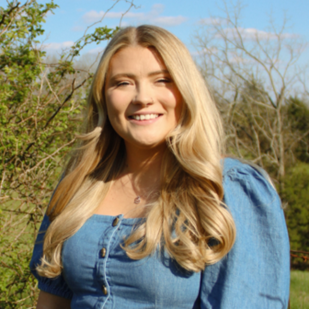 Brooke Jenkins at RAE Salon Company in Versailles, KY
