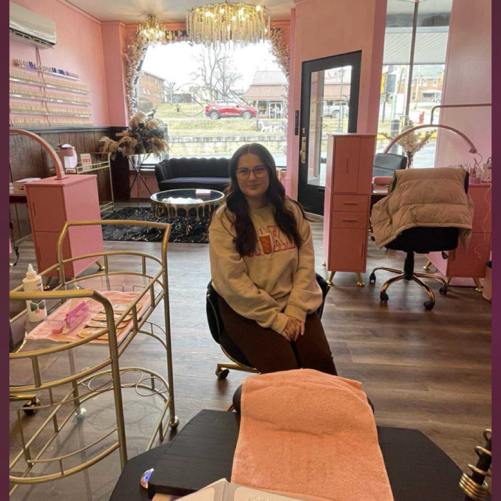 Alicia Whitfield at A Touch Of Ash Hair Studio in Saxton/Chambersburg, PA