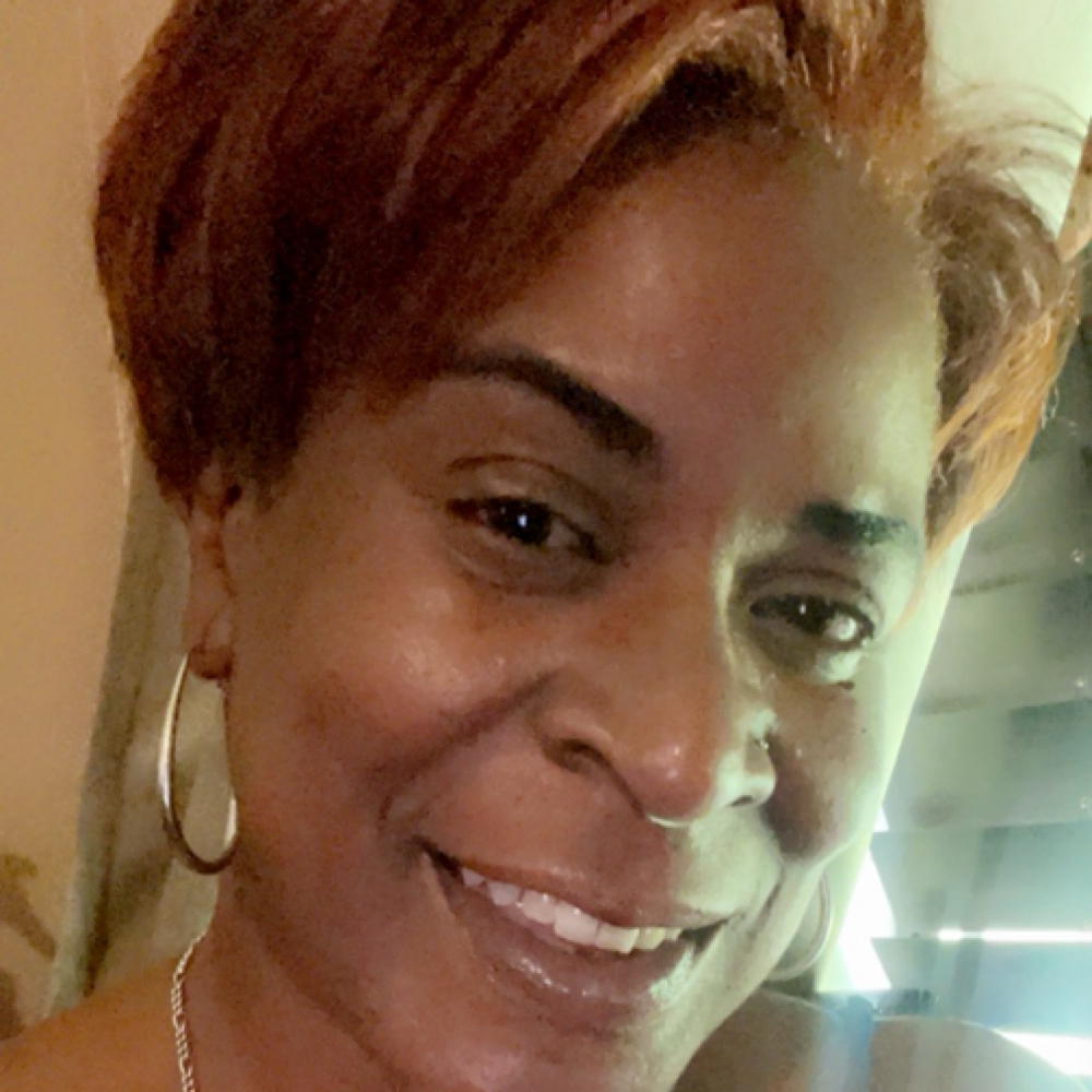 Tracy Ragsdale at Divine Touch in Oxford, MS