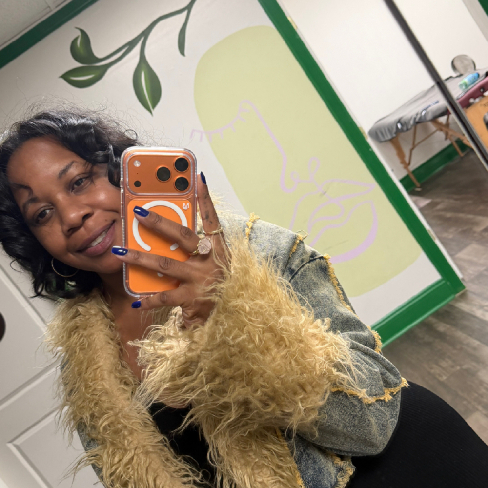 Brandee Marie at Afro Herbalist Spa in Warren, MI