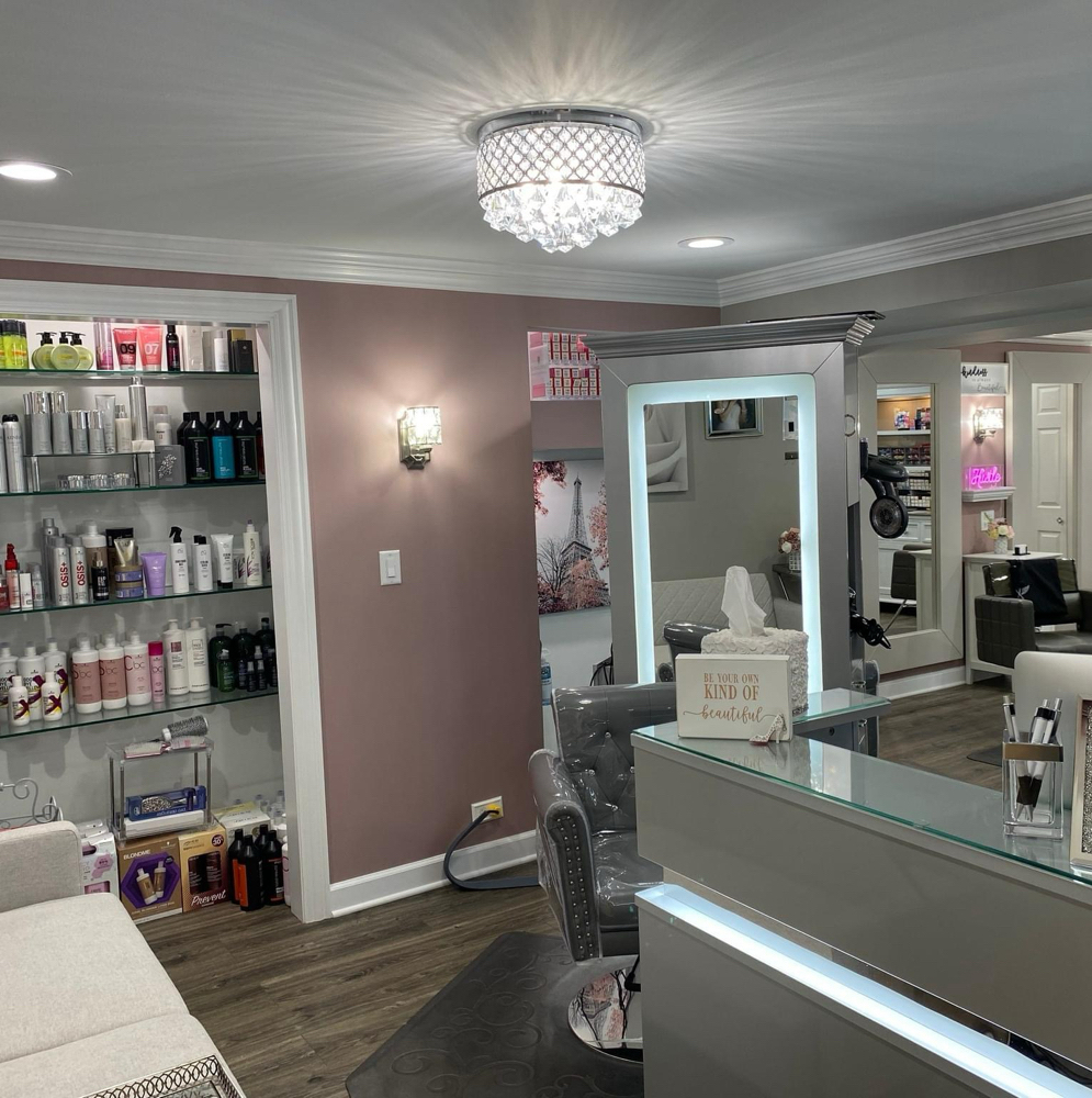Yesenia Garcia at Divine Salon in Fox Lake, IL