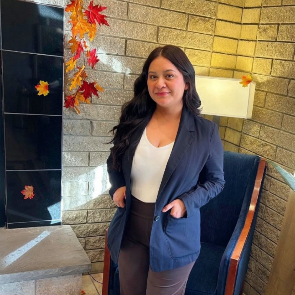 Nayeli Solis at Gloss Nails And Beauty Spa LLC in Yakima, WA