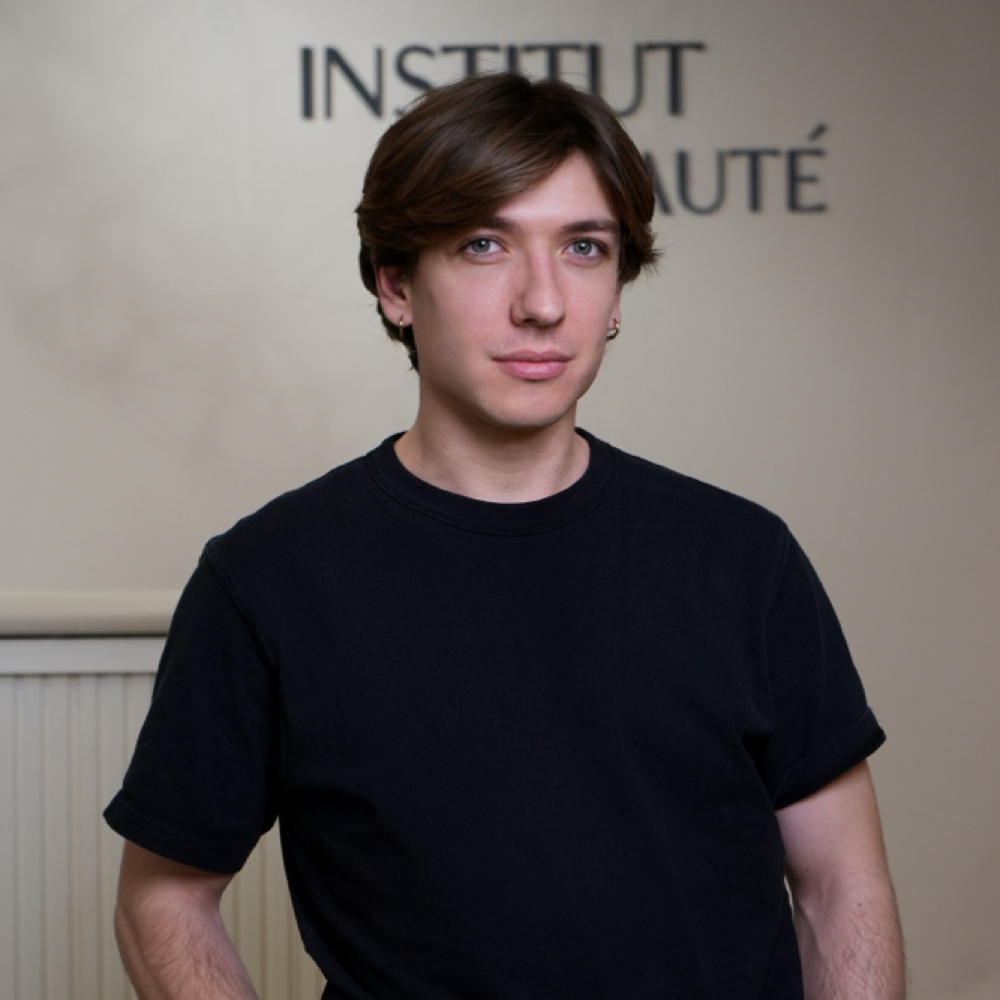 Emir Vaitov at INSTITUT DE BEAUTÉ in New York, NY