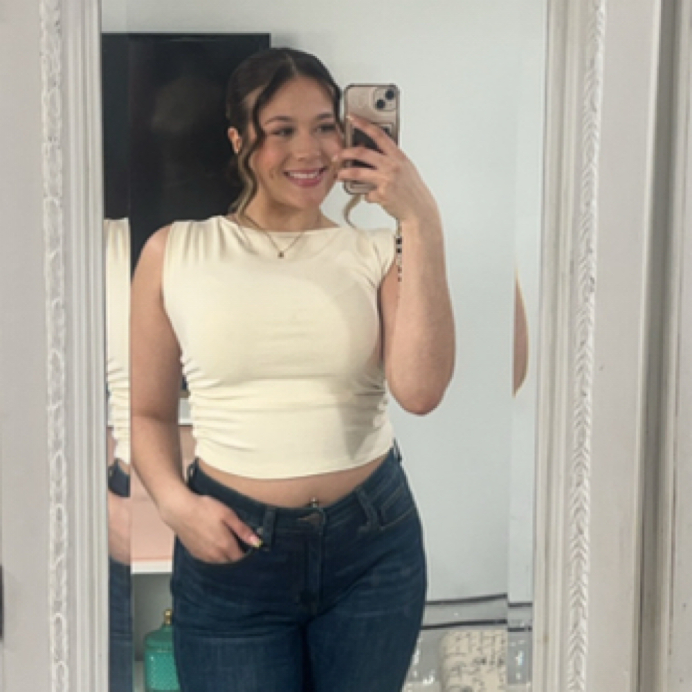 Alyssa Molina at Glamour Girls in River Grove, IL