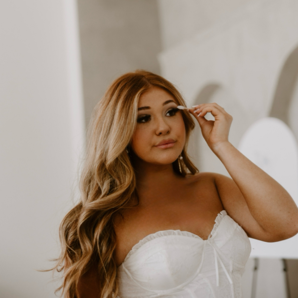 Abby Holmes at Angel Girl Artistry in Colonie, NY