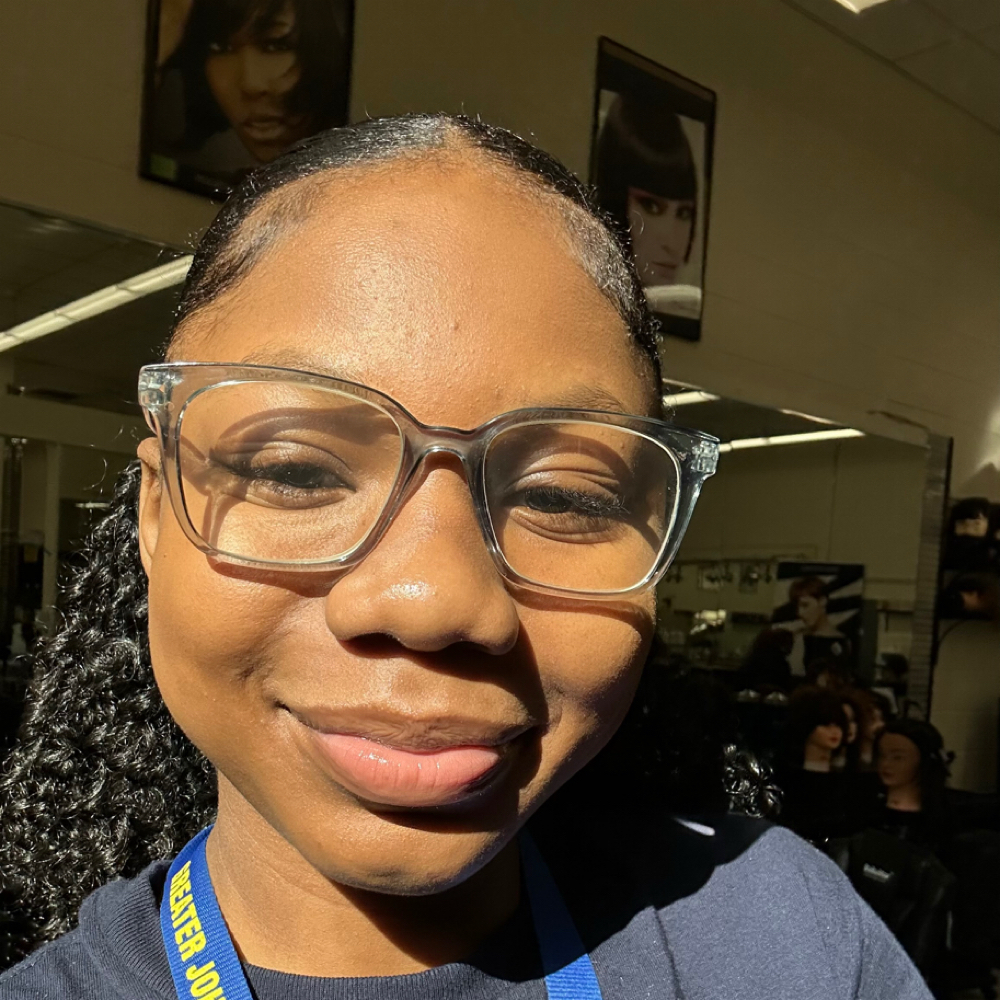 Sharla Taylor at Hairway to Heaven Salon LLC in Johnstown, PA