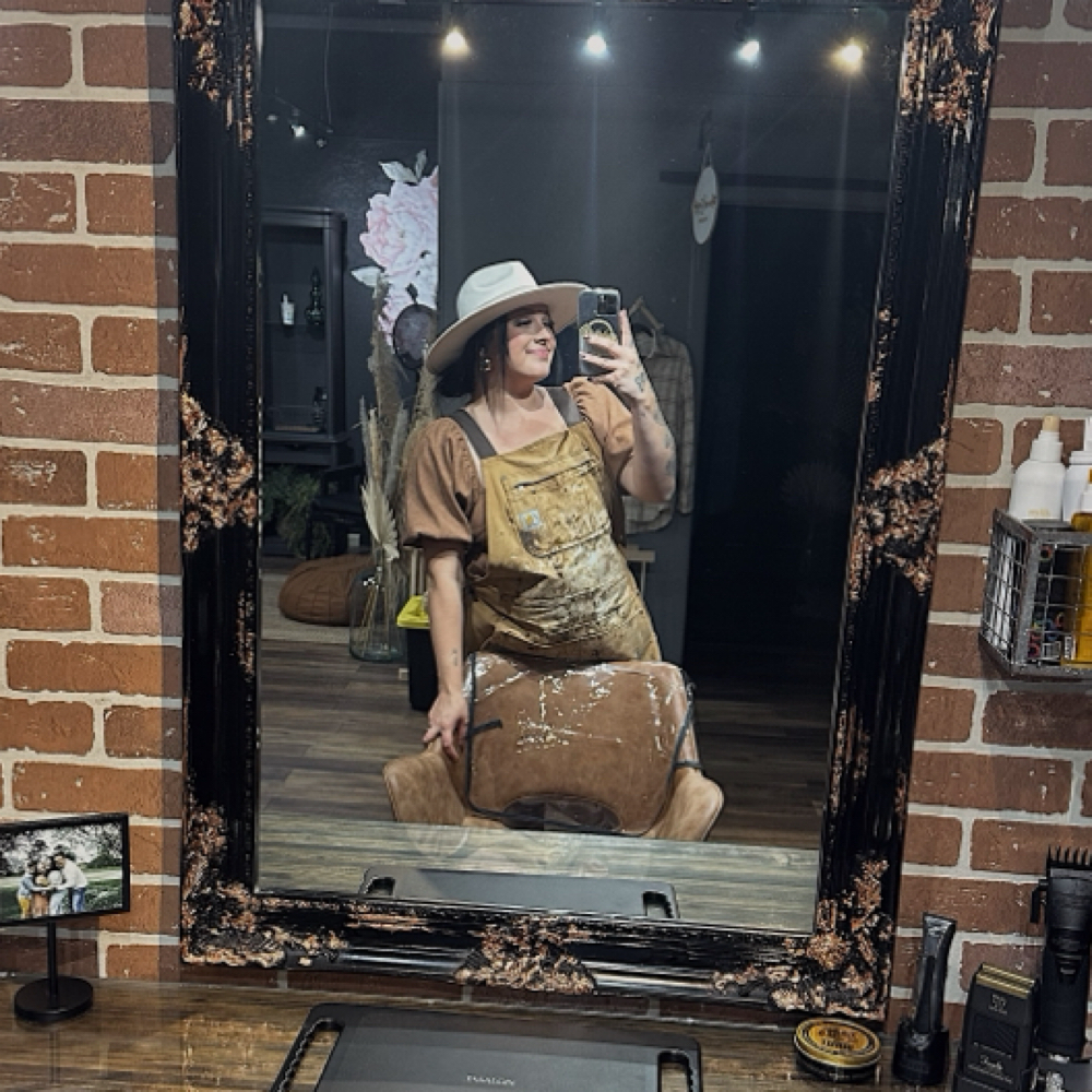 Charleze Jablonski at Emerald Studio Hair & Beauty in Merrill, WI