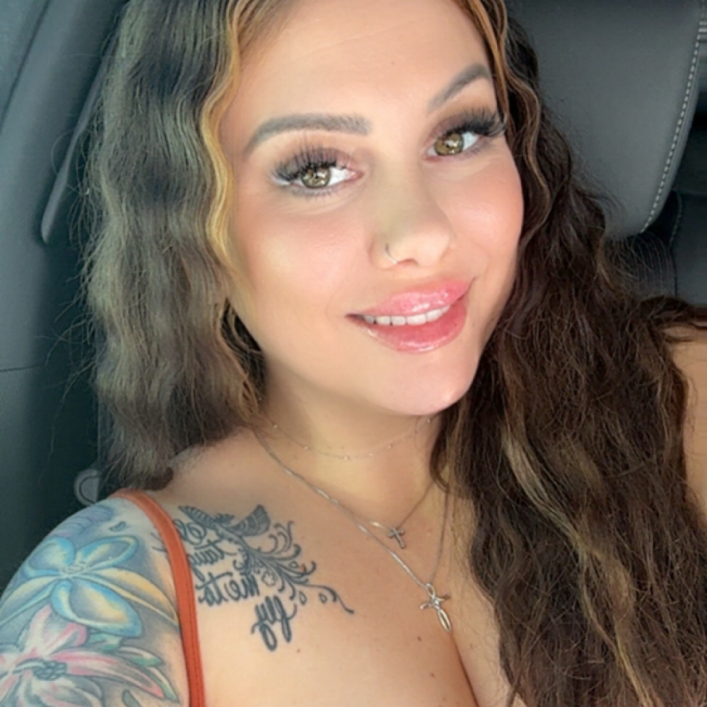Laniqa L
