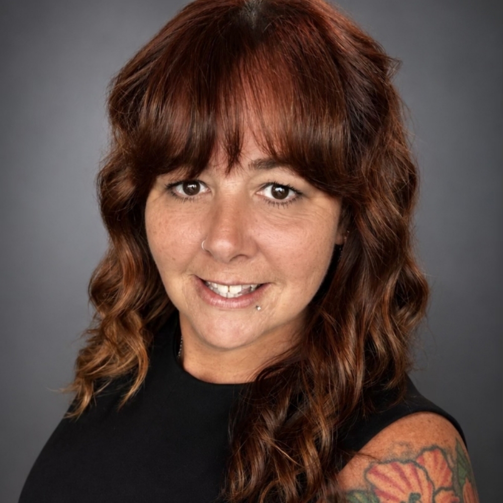Kelly Seger at Luminous Vibes Beauty Lounge in Wareham, MA