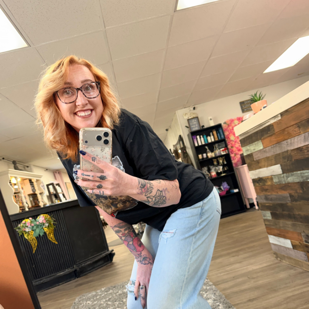 Shelby hissem at Hairway to Heaven Salon in Johnstown, PA