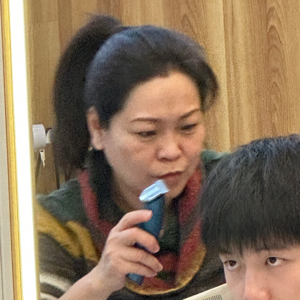 Amy Lin at Ecco Beauty Hair Salon in Boston, MA