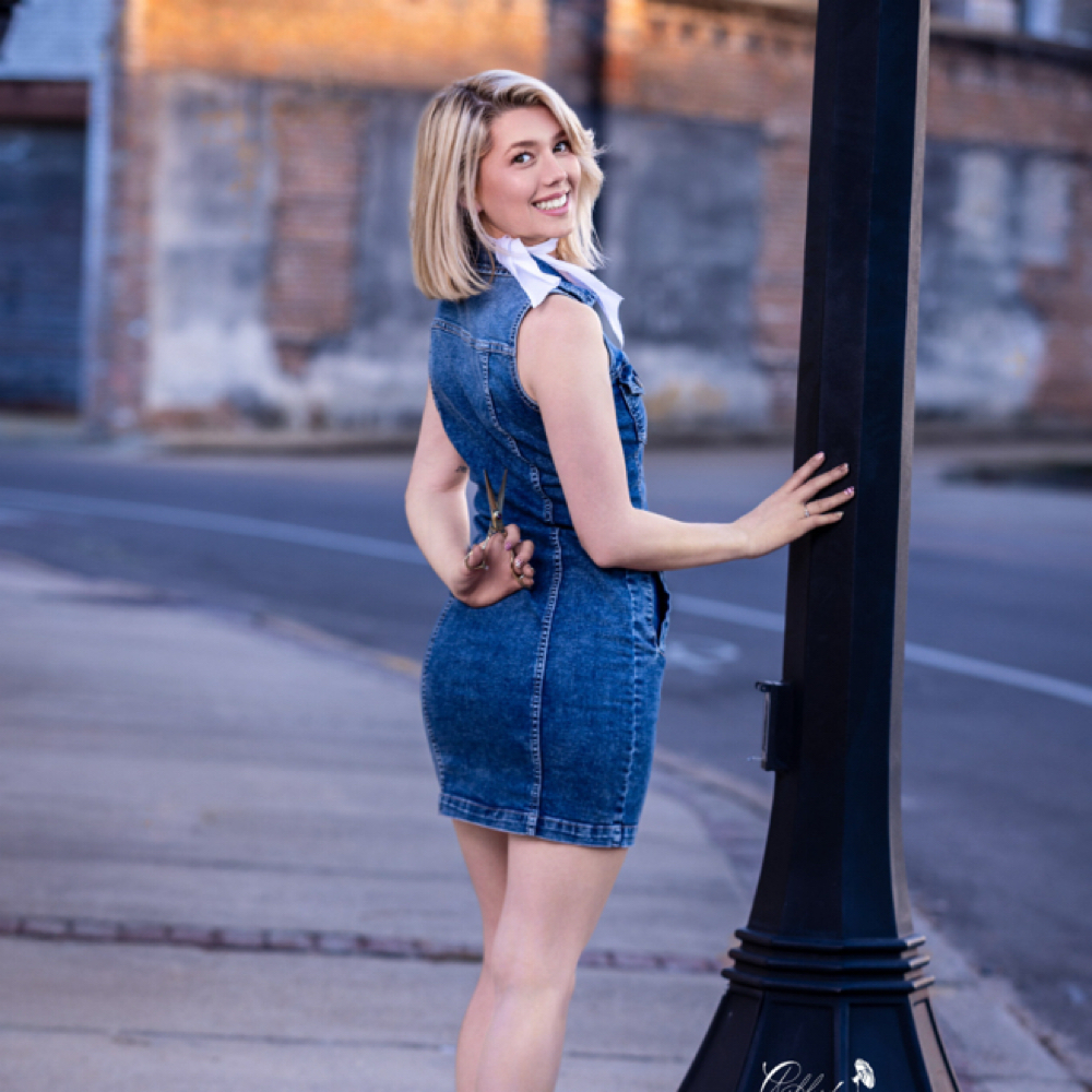 Abbie Jordan at Halo Salon LLC in Picayune, MS