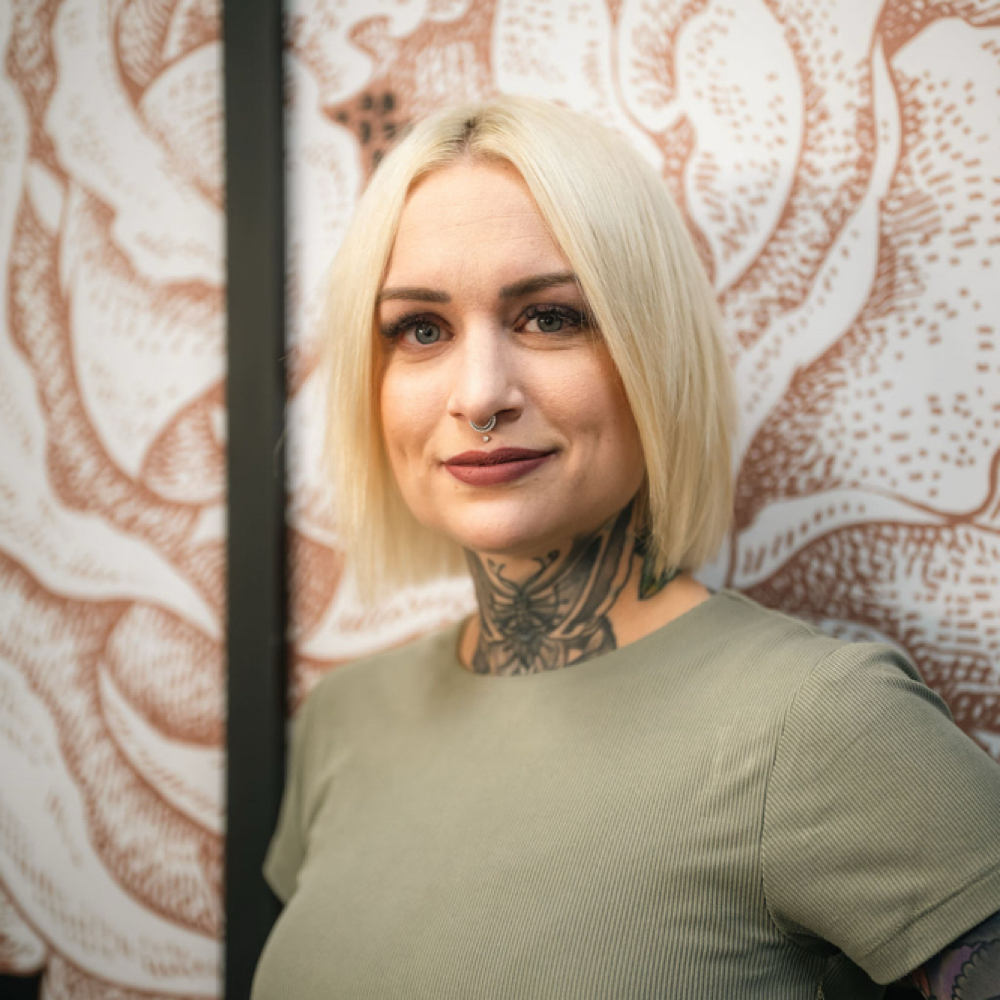 Sarah Jean at Wilder Luxe Beauty in Redmond, OR