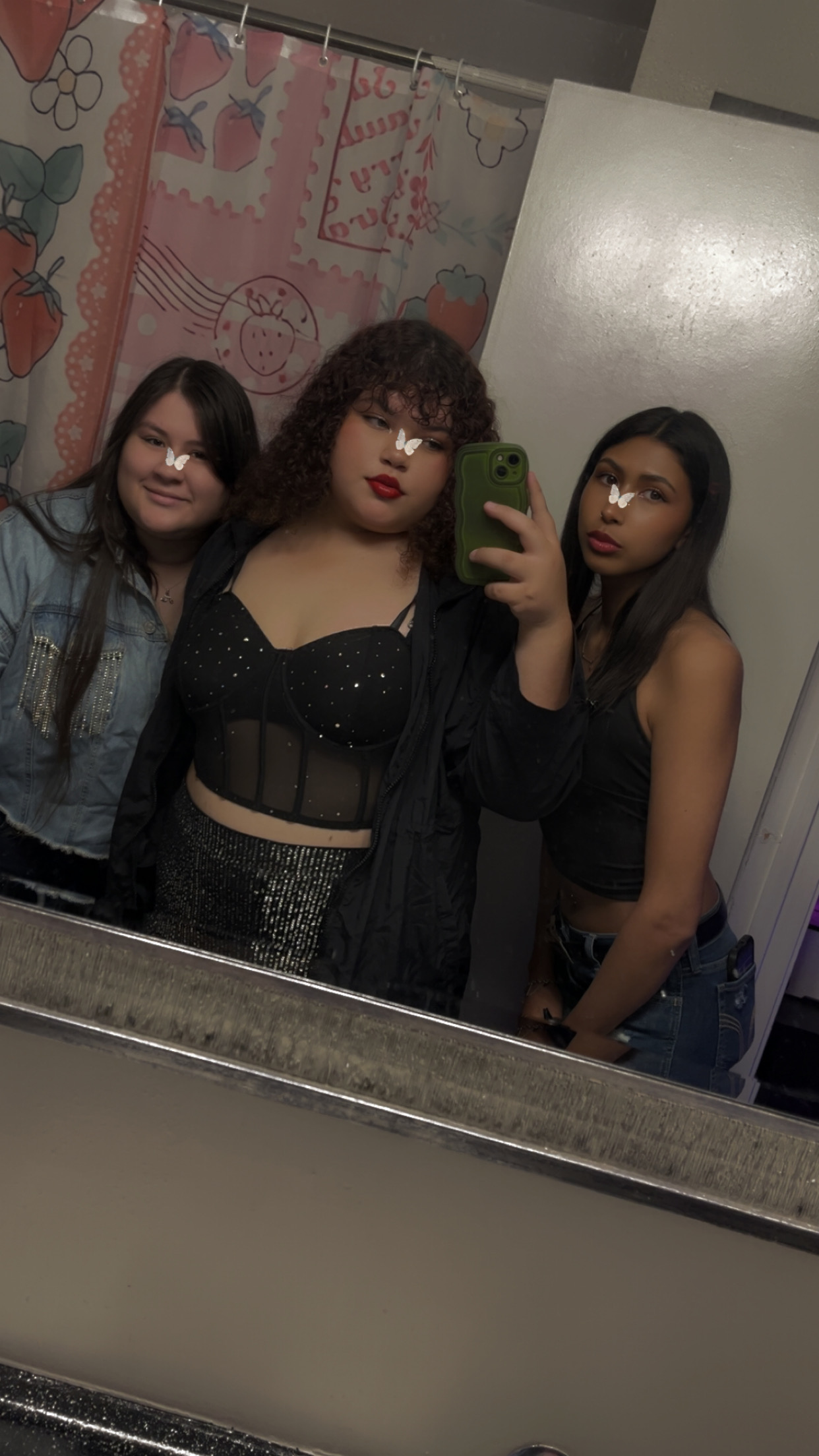 Kaley Pena at Selz Nailz Salon in Corpus Christi, TX