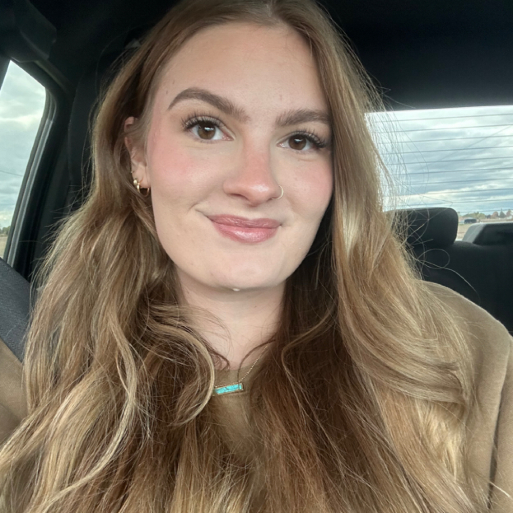 Emilee Gonser at Ivy Beauty Bar in Vermontville, MI